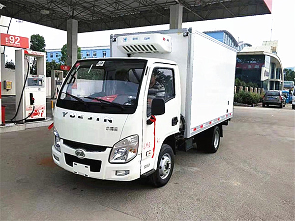 躍進小福星S70冷藏車
