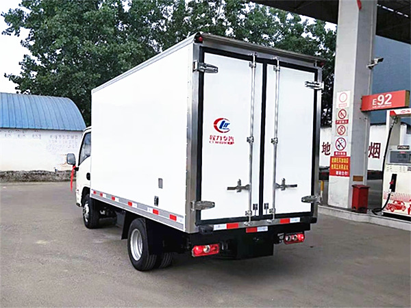 躍進小福星S70冷藏車