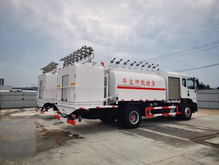 噴霧壓塵車的結構與霧炮車有什么不同？